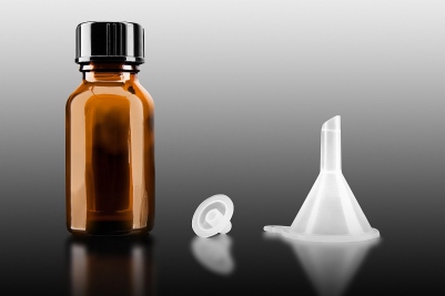 Zestaw 6 butelek szklanych...