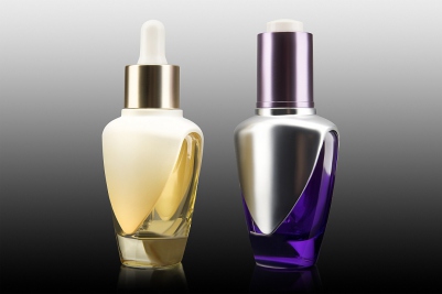 Butelka szklana z elementem...