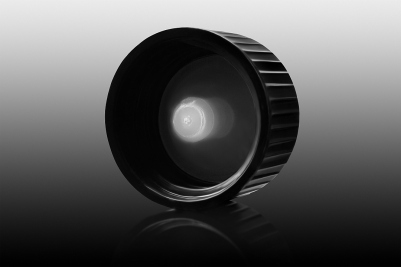 Nakrętka PP o gwincie 20/400, z wkładką/zatyczką stożkową, ryflowana 