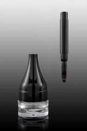 Opakowanie z pędzlem 5 ml