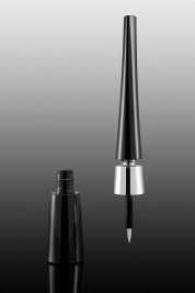 Opakowanie na eyeliner 7 ml