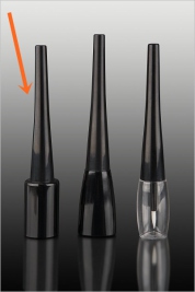 Opakowanie na eyeliner 5,5 ml