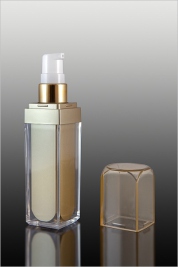 Butelka kwadratowa z pompką